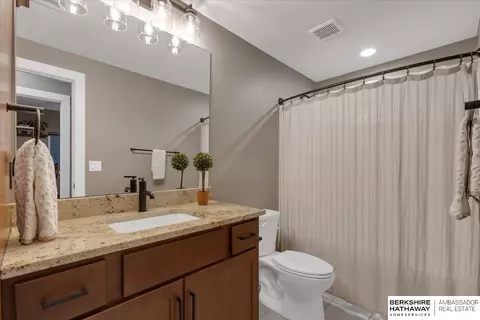 175 N 10th Ave, Springfield, NE 68059 photo 32