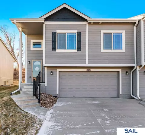 14071 Wood Valley Dr, Omaha, NE 68142