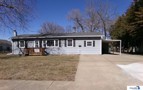1518 Monroe St, Beatrice, NE 68310 photo 4