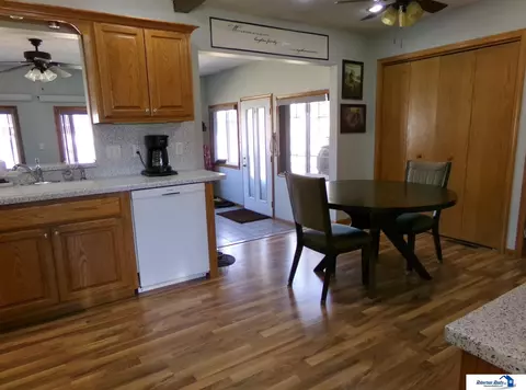 1518 Monroe St, Beatrice, NE 68310 photo 26