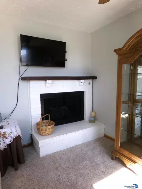1518 Monroe St, Beatrice, NE 68310 photo 11