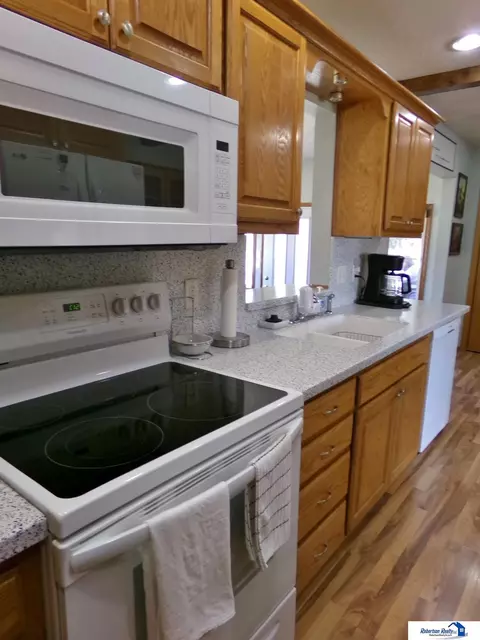 1518 Monroe St, Beatrice, NE 68310 photo 18