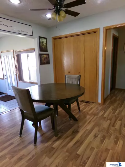 1518 Monroe St, Beatrice, NE 68310 photo 24
