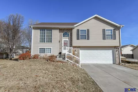 1730 W Lake St, Lincoln, NE 68522