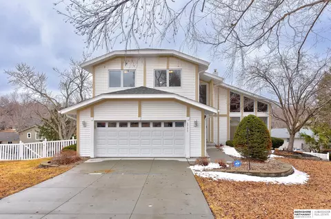 6705 S 148th Cir, Omaha, NE 68137