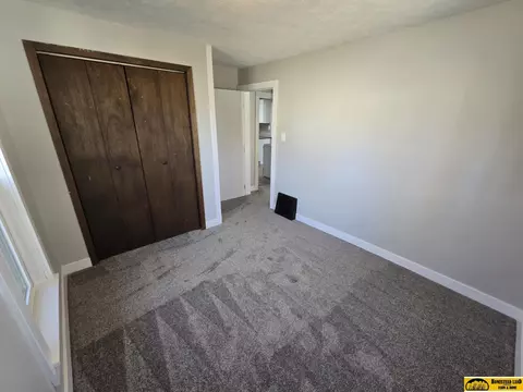 912 Scott St, Beatrice, NE 68310 photo 10