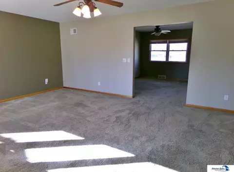 1720 Jefferson St, Beatrice, NE 68310 photo 8
