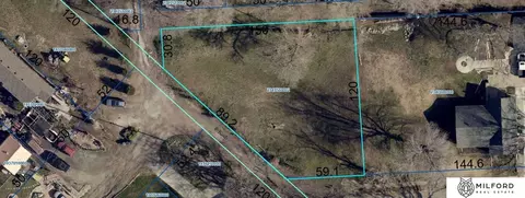 1042 Homer St, Omaha, NE 68107