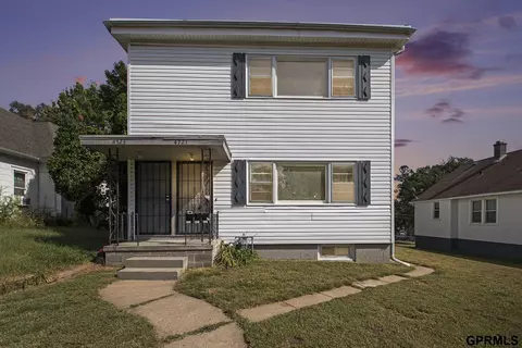 4721 N 39 St, Omaha, NE 68111
