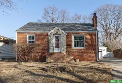 6008 Lafayette Ave, Omaha, NE 68132