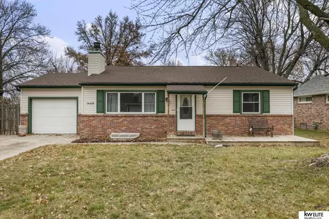 14430 Eastbourne St, Waverly, NE 68462