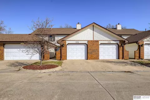 2904 Londonshire Ct, Lincoln, NE 68516