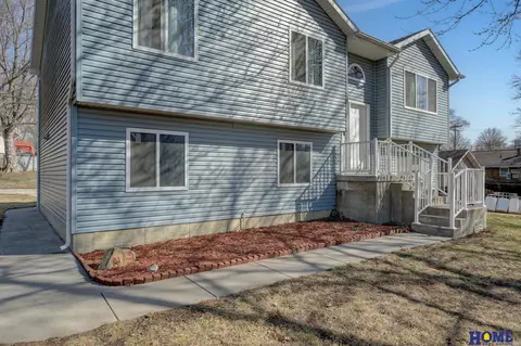 502 Nemaha St, Firth, NE 68358
