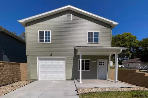 1620 Avenue A Ave, Plattsmouth, NE 68048