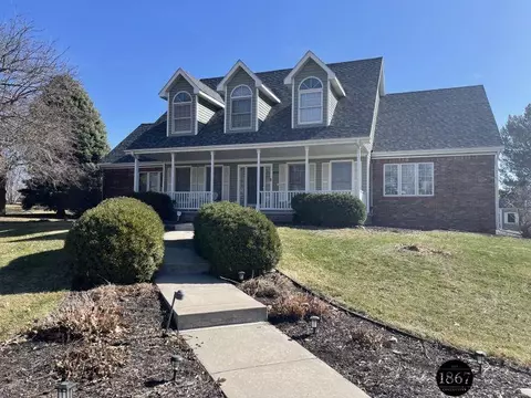 3830 S 83rd Pl, Lincoln, NE 68506