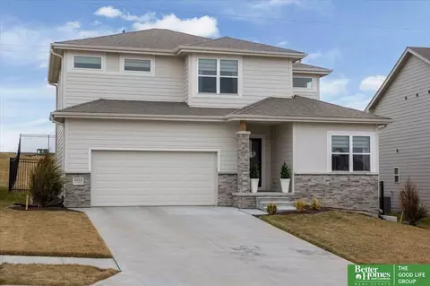 4418 S 215th Ave, Elkhorn, NE 68022