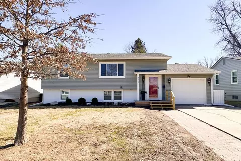 3411 S 130th St, Omaha, NE 68144