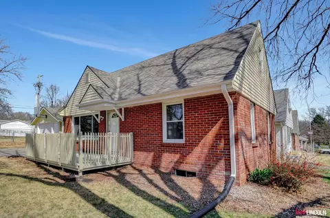 1000 N 69th St, Lincoln, NE 68505