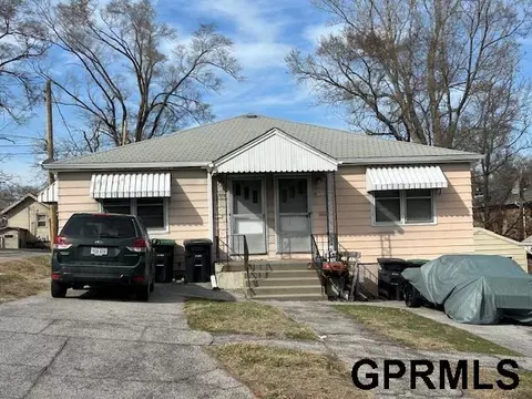 4726 Grant St #4726-4728, Omaha, NE 68104