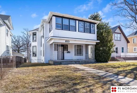 833 Park Ave, Omaha, NE 68105