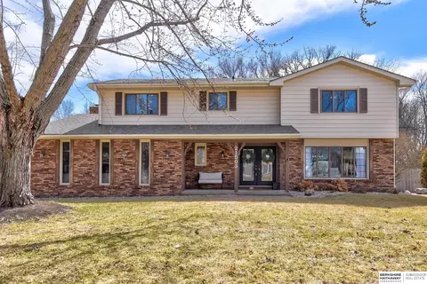 21503 Harney St, Omaha, NE 68022