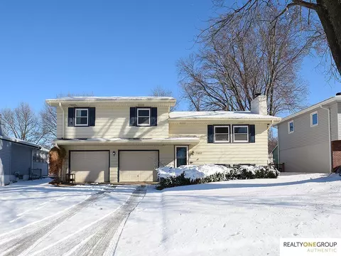 11692 Fowler Ave, Omaha, NE 68164