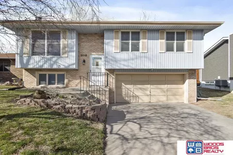 2018 Preamble Ct, Lincoln, NE 68521