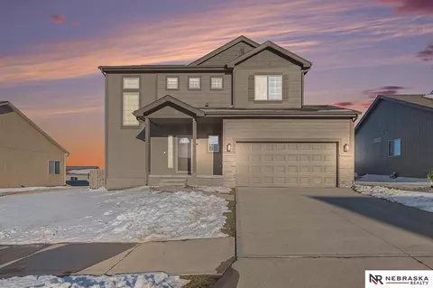 7427 N 140th Ave, Omaha, NE 68142