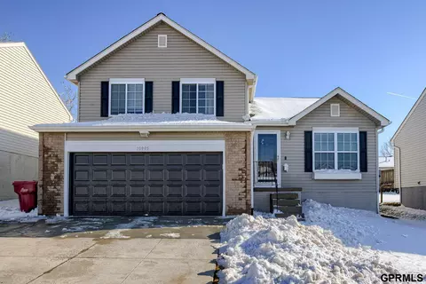 10905 Weber St, Omaha, NE 68142