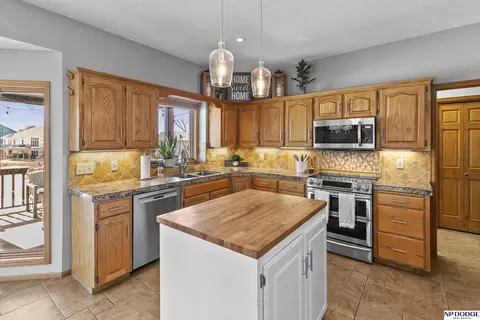 210 Riverside Dr, Waterloo, NE 68069 photo 25