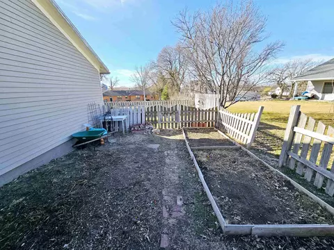 411 N Clark Ave, Sutton, NE 68979 photo 47