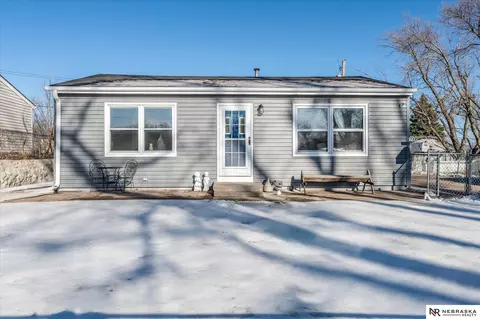 7321 S 71 St, La Vista, NE 68128
