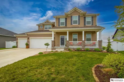 3322 N 92nd St, Lincoln, NE 68507