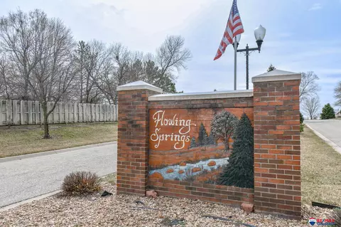 511 Spring View Cir, Beatrice, NE 68310 photo 46