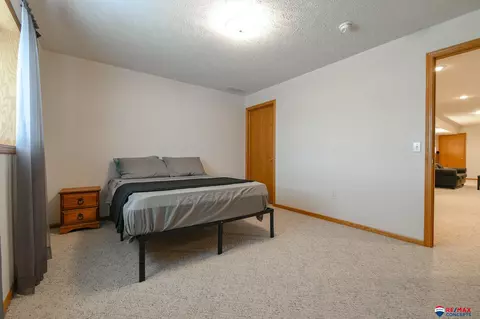 511 Spring View Cir, Beatrice, NE 68310 photo 29