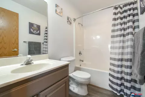511 Spring View Cir, Beatrice, NE 68310 photo 22