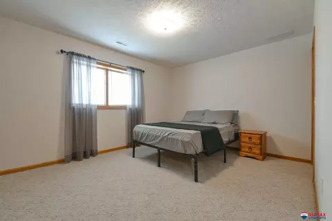 511 Spring View Cir, Beatrice, NE 68310 photo 28