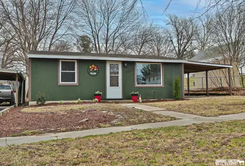 2115 M St, Auburn, NE 68305