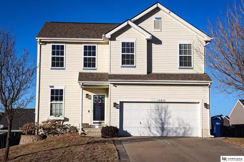 10652 Potter St, Omaha, NE 68122