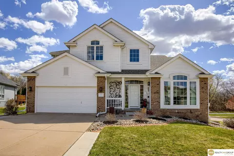 2505 Morrie Dr, Bellevue, NE 68123