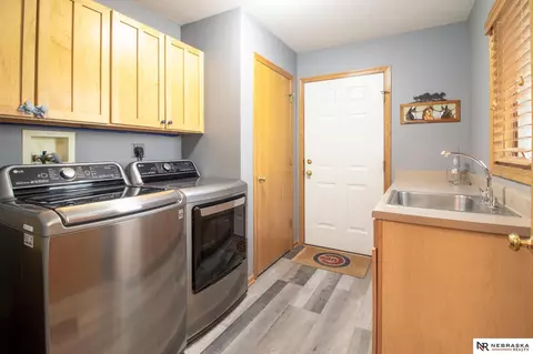 1364 Prairie View Rd, Eagle, NE 68347 photo 6