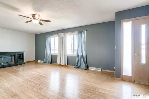 Living - 12 Mulberry St, Johnson, NE 68378 photo 2 of 4