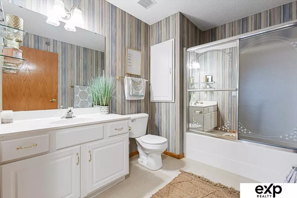  7005 S 74th St #306, La Vista, NE 68128 photo 20