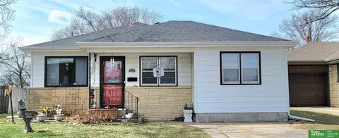 1315 N East Ave, York, NE 68467