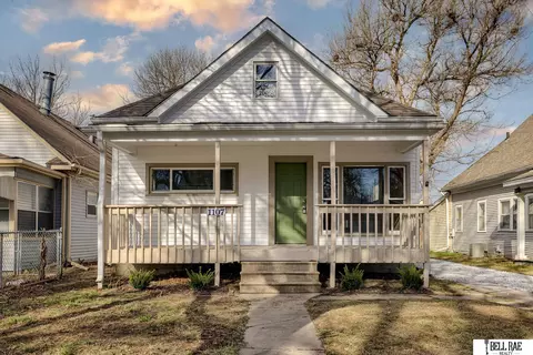 1107 N 30th St, Lincoln, NE 68503