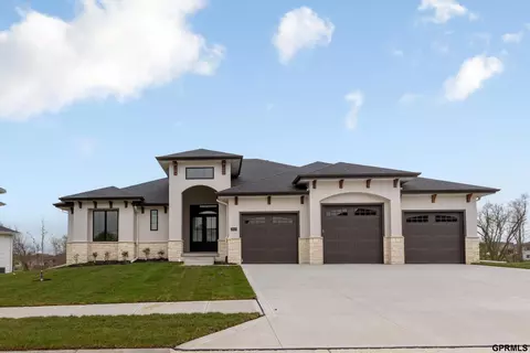 21859 B St, Elkhorn, NE 68022