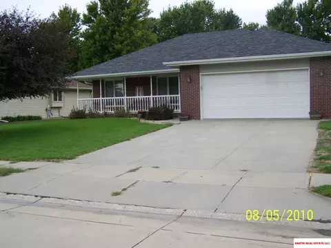 605 N 25 Th St, Beatrice, NE 68310