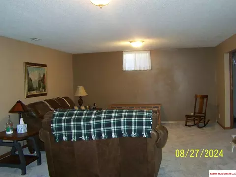 605 N 25 Th St, Beatrice, NE 68310 photo 17