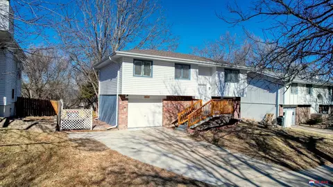 4940 W Saint Paul Ave, Lincoln, NE 68524