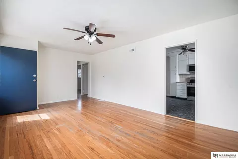3632 Spring St, Omaha, NE 68105 photo 3